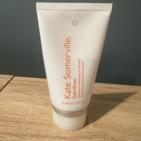 ExfoliKate® Intensive Exfoliating Treatment - Picture 2 of 5